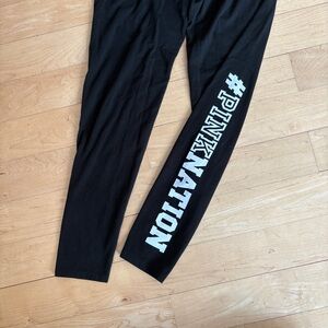 Women’s PINK Victoria’s Secret medium cotton leggings